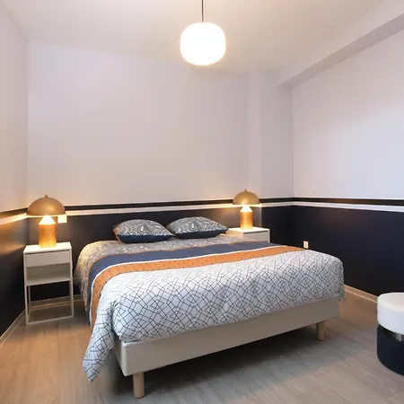 Au Cheval Blanc - Familial 6p Parking Prive Gratuit- 15 Min Centre