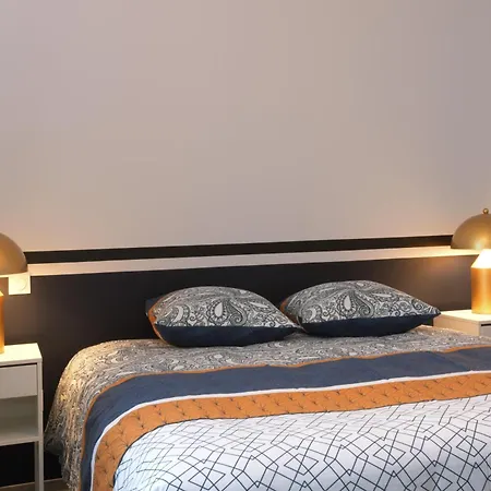 Au Cheval Blanc - Familial 6p Parking Privé Proche Centre Appartamento