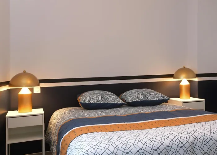Au Cheval Blanc - Familial 6p Parking Prive Proche Centre Apartmán